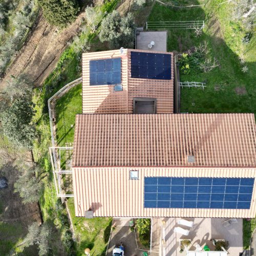 Metec pannelli solari tetto casa 2